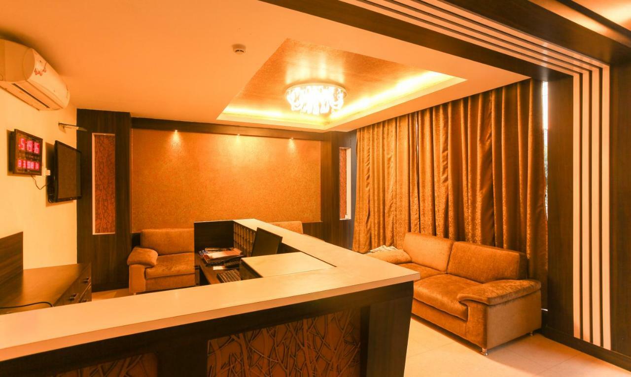 ורנאסי Hotel Janki International By Keymagics מראה חיצוני תמונה