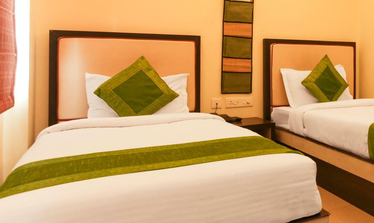ורנאסי Hotel Janki International By Keymagics מראה חיצוני תמונה
